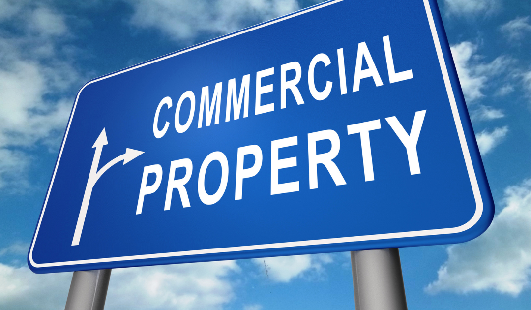What are the Investment Opportunities and Challenges in Retail CRE?